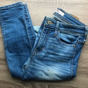 High waisted jeans